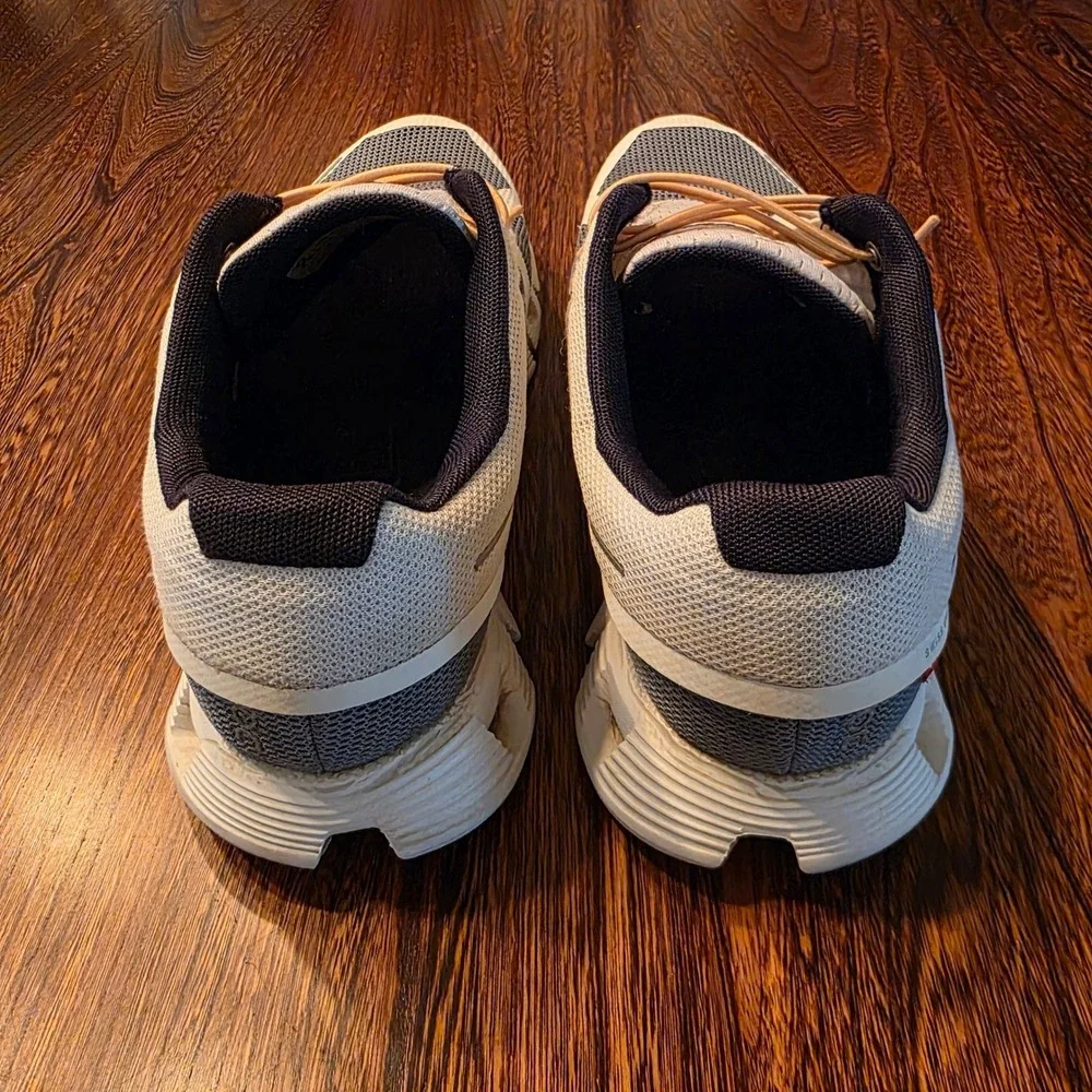 On Cloud 5 Womens Running Shoes Glacier White Denim Blue Speed Laces Size 8.5